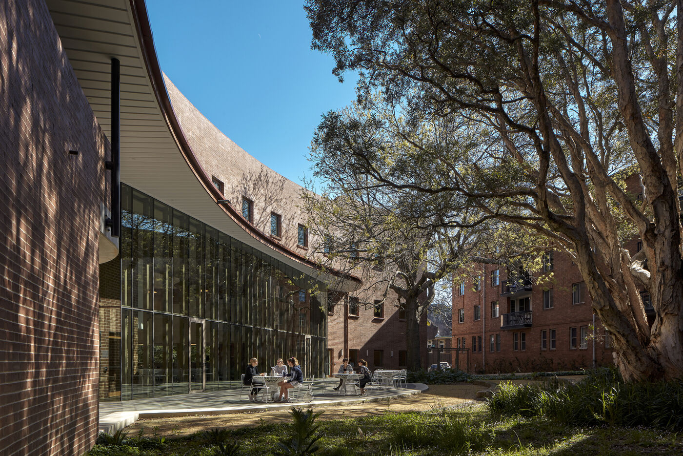 The Sibyl Centre – 悉尼大学女子学院设计案例