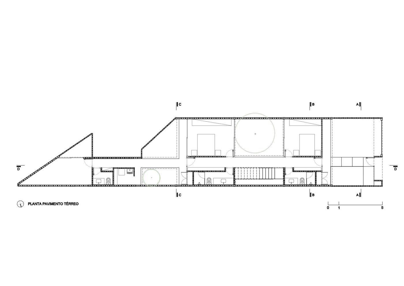 Ubaíra House 混凝土+玻璃 构筑通透感别墅设计案例
