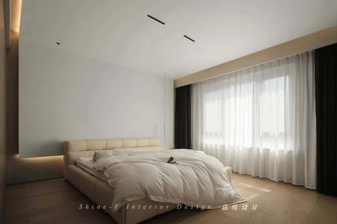 《疏逸》230㎡奶油感磐多魔，空间打开、光影纵横，自在气息满屋穿梭 | 熹维设计设计案例