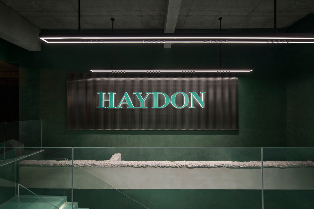 HAYDON 旗舰店 ，超现实秀场！｜ 得德设计设计案例