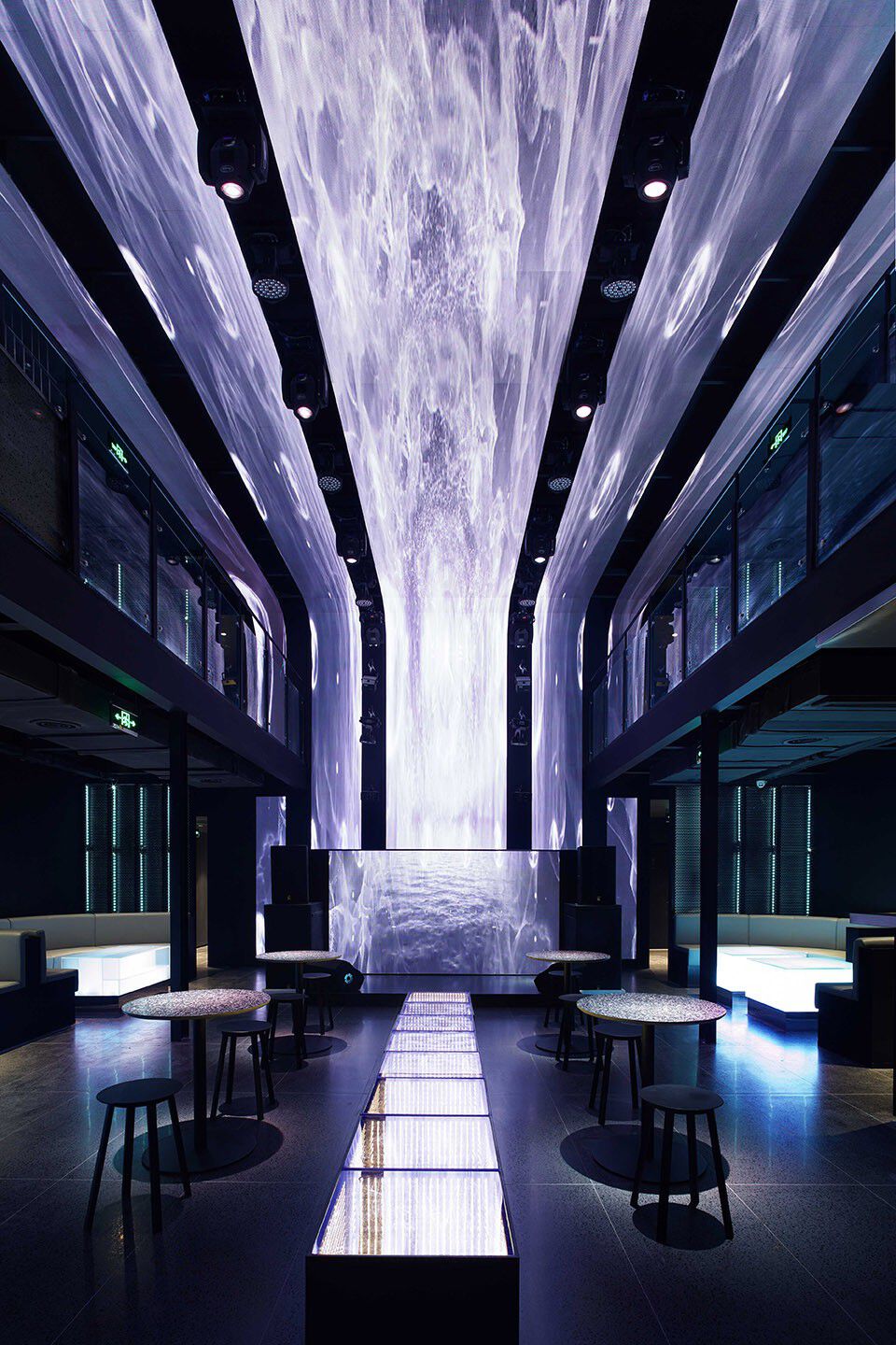 渣CLUB酒吧 |斗西设计设计案例