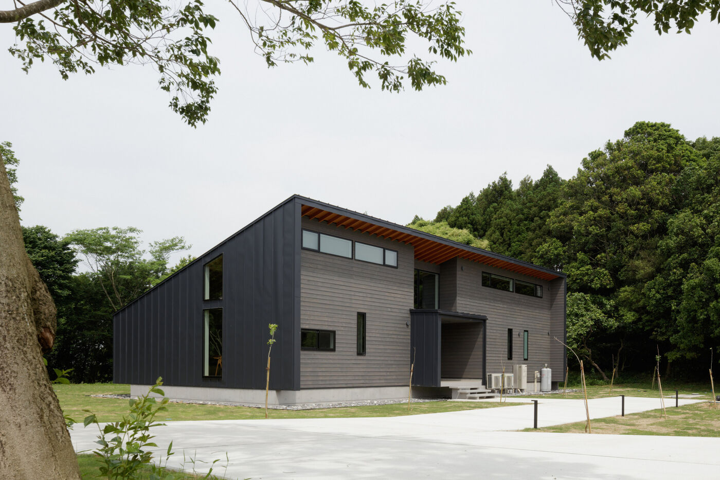 Villa in Sakura 日式林间别墅设计案例