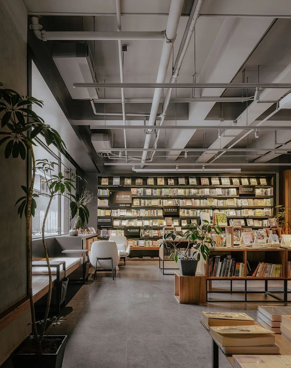 BUZZ庄子玉工作室丨十三邀小酒店设计案例