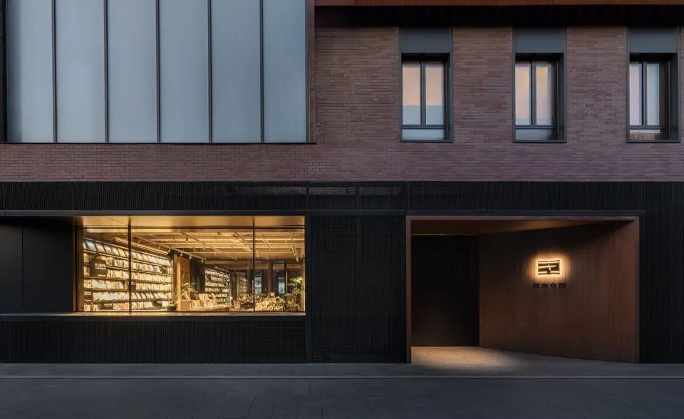 BUZZ庄子玉工作室丨十三邀小酒店设计案例