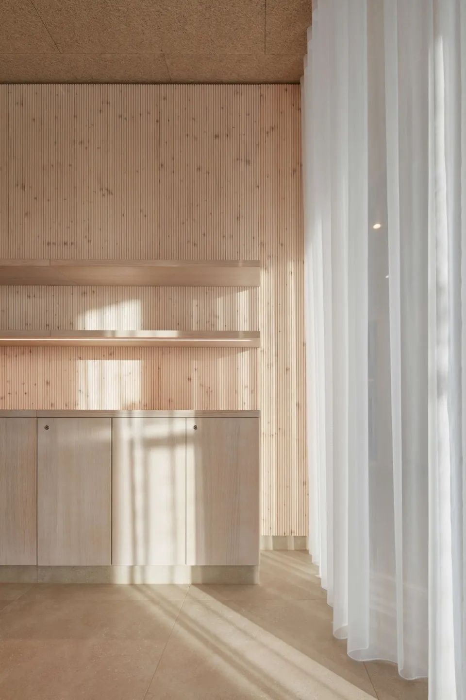 Plus One Architects丨桑拿世界设计案例