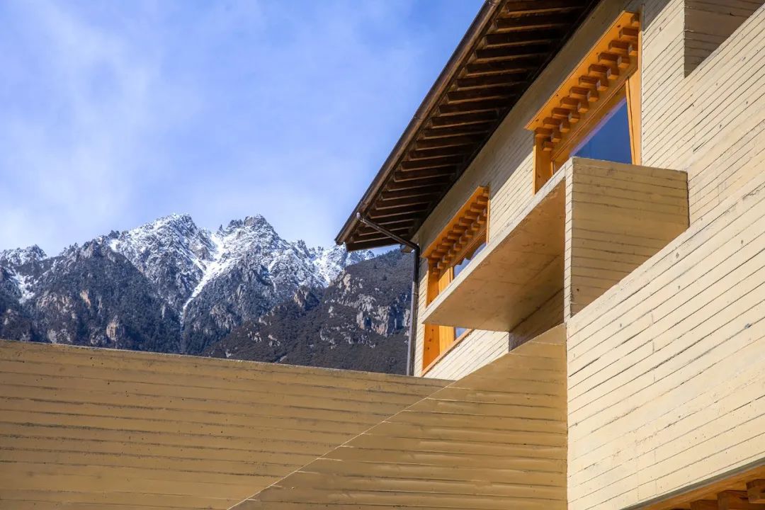 780㎡西藏嘎玛溪卡民宿 | hypersity architects设计案例