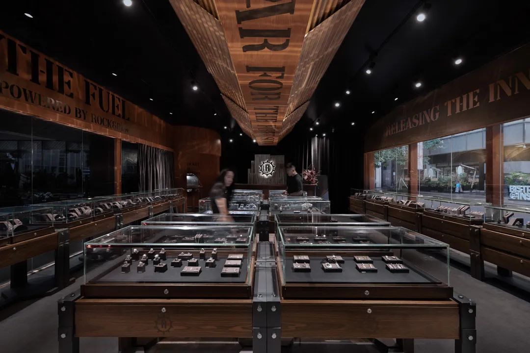  WBS里外工作室丨Rock&Ride 深圳万象天地快闪店设计设计案例
