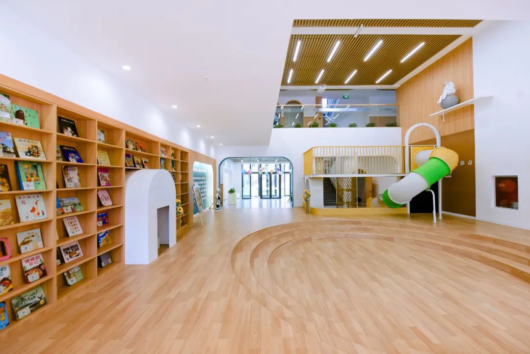 朗生墙板商业空间案例 I 山西蓝天国际幼儿园，教育空间的美学范本设计案例