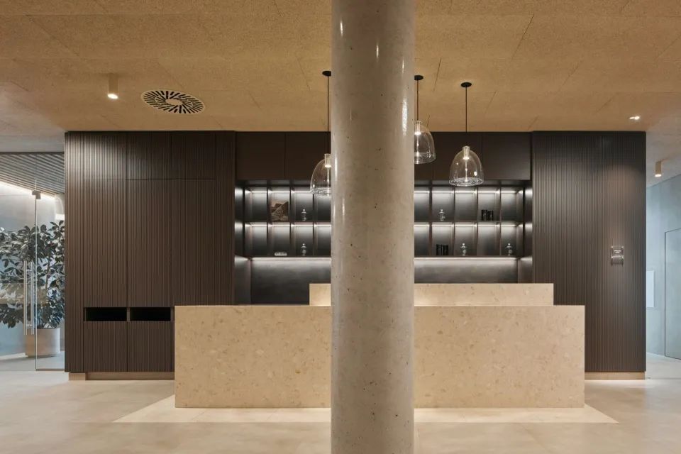 Plus One Architects丨桑拿世界设计案例