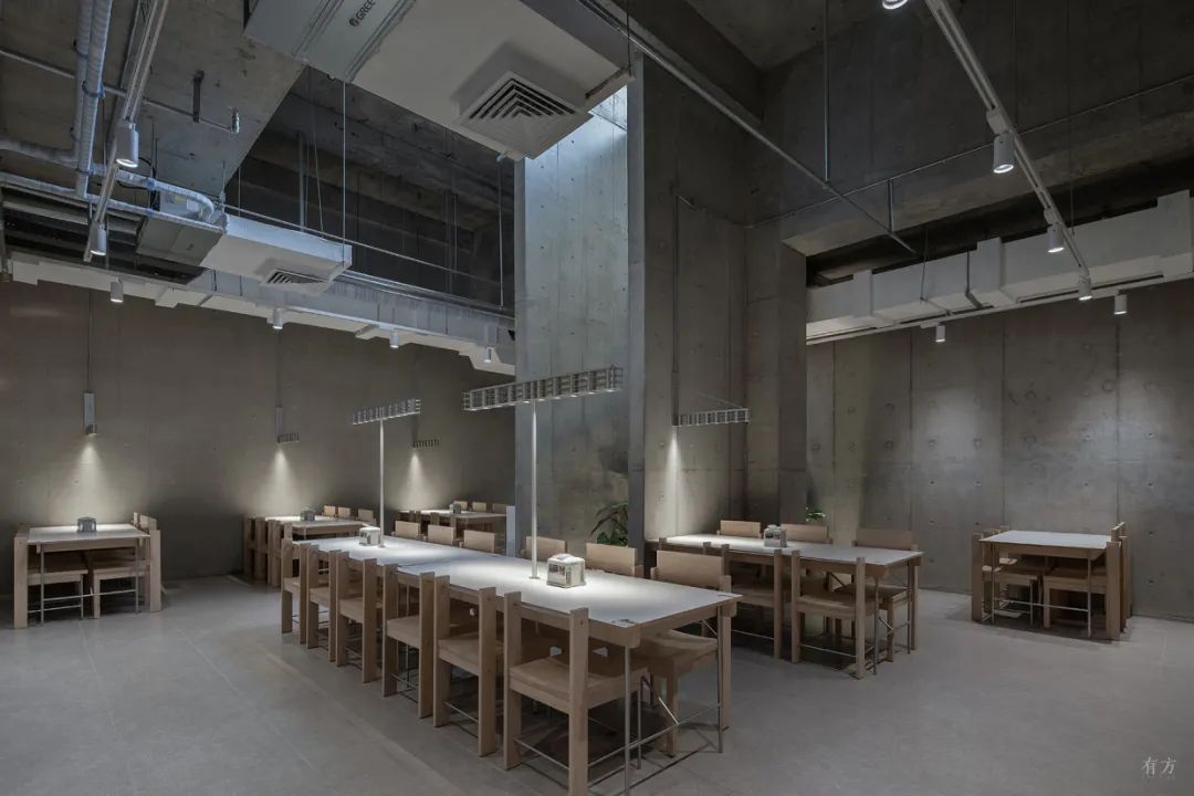  阿那亚社区第六食堂：冷暖的交融 | 明懿空间设计设计案例