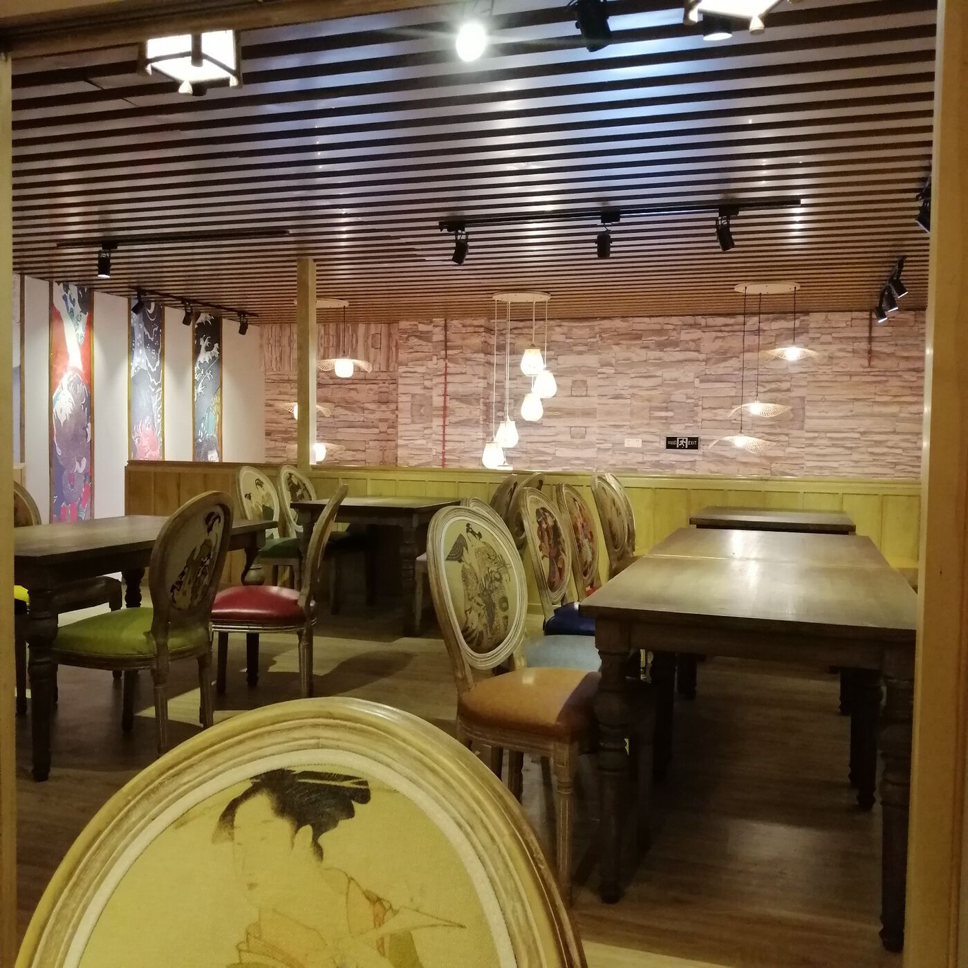 阳光城坂本寿司店实景设计案例