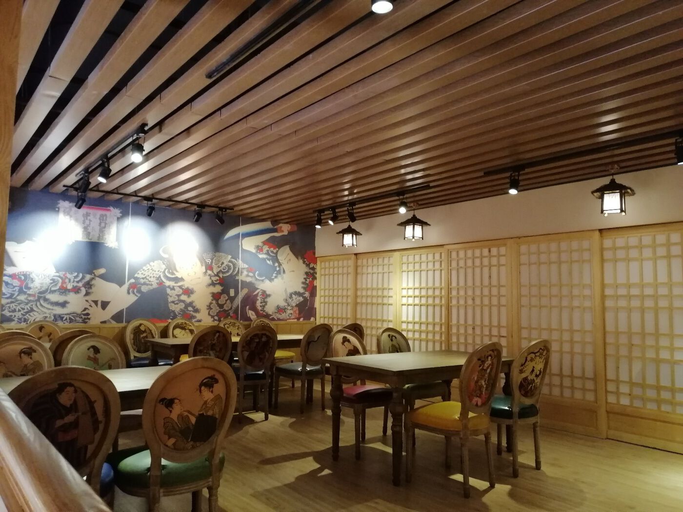阳光城坂本寿司店实景设计案例