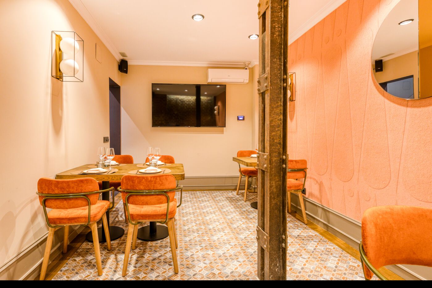 西班牙风情餐厅LACABIA RESTAURANT 设计案例
