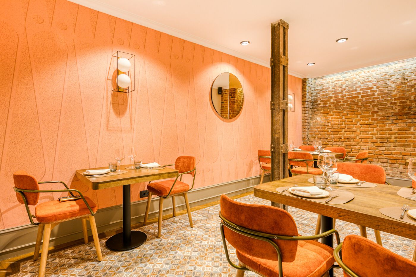 西班牙风情餐厅LACABIA RESTAURANT 设计案例