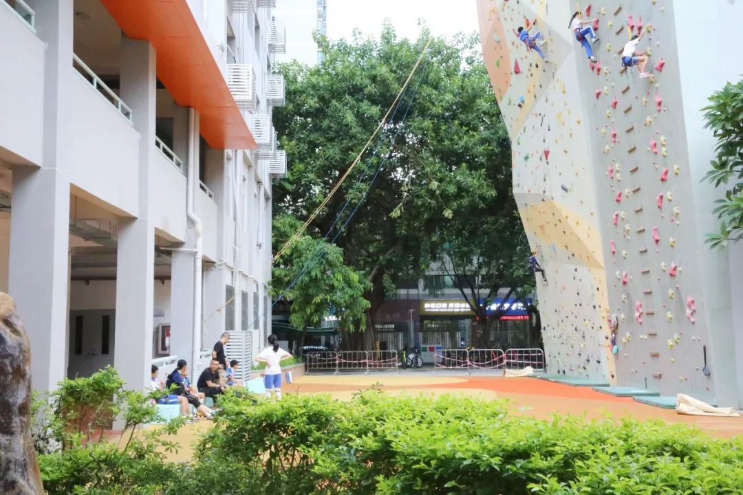 多重建筑丨深圳前海学校改造设计案例