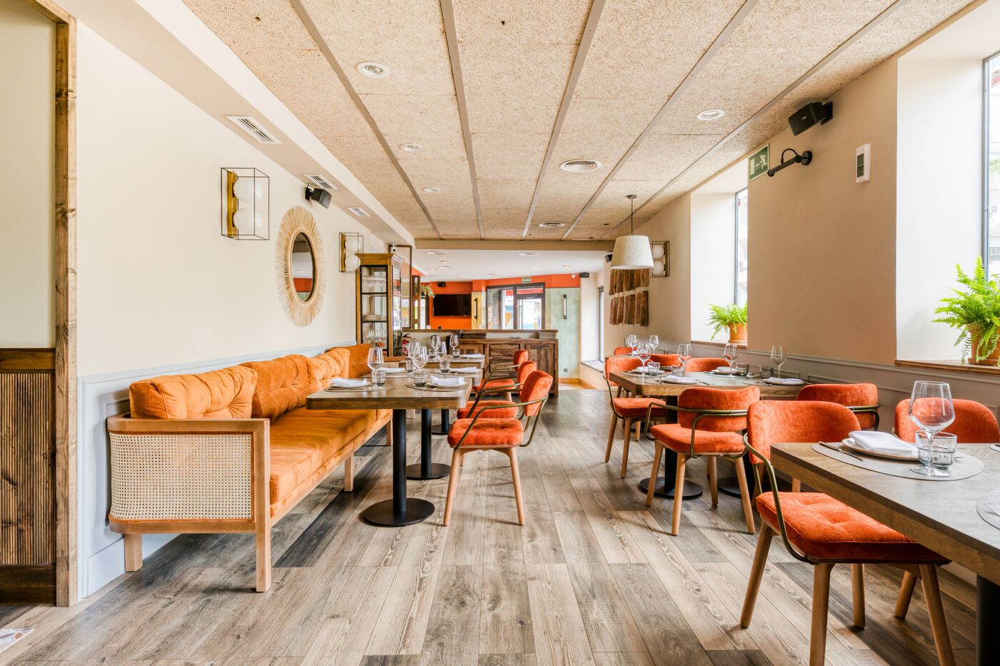 西班牙风情餐厅LACABIA RESTAURANT 设计案例