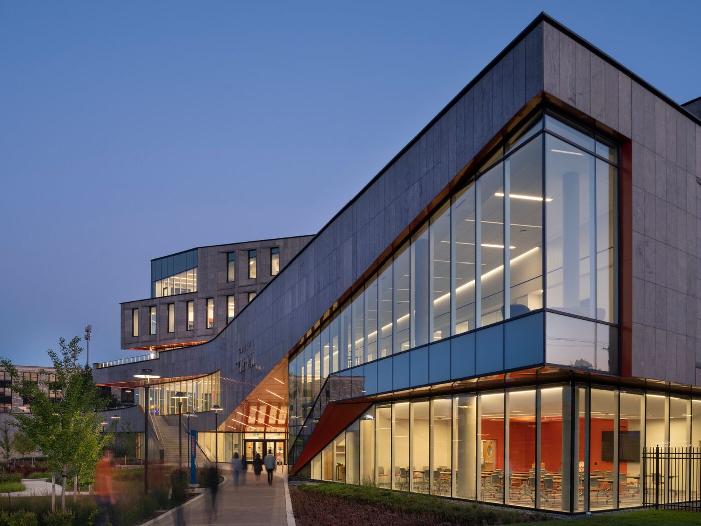 Teeple Architects丨摩根州立大学学生服务中心设计案例