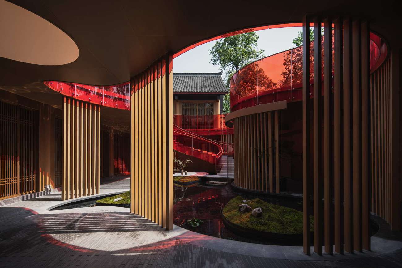 慕达建筑丨藏在成都青羊宫的庭院餐厅设计案例