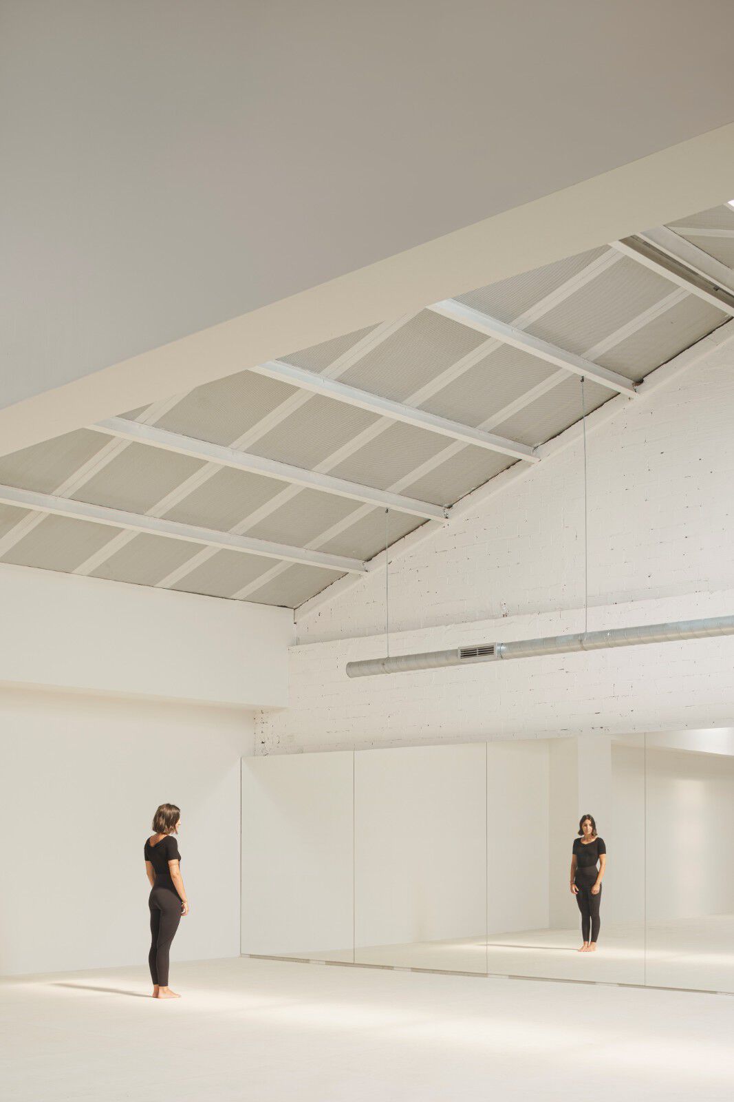 Carlos Segarra Arquitectos设计 | 西班牙Kyodai健身瑜伽培训中心设计案例