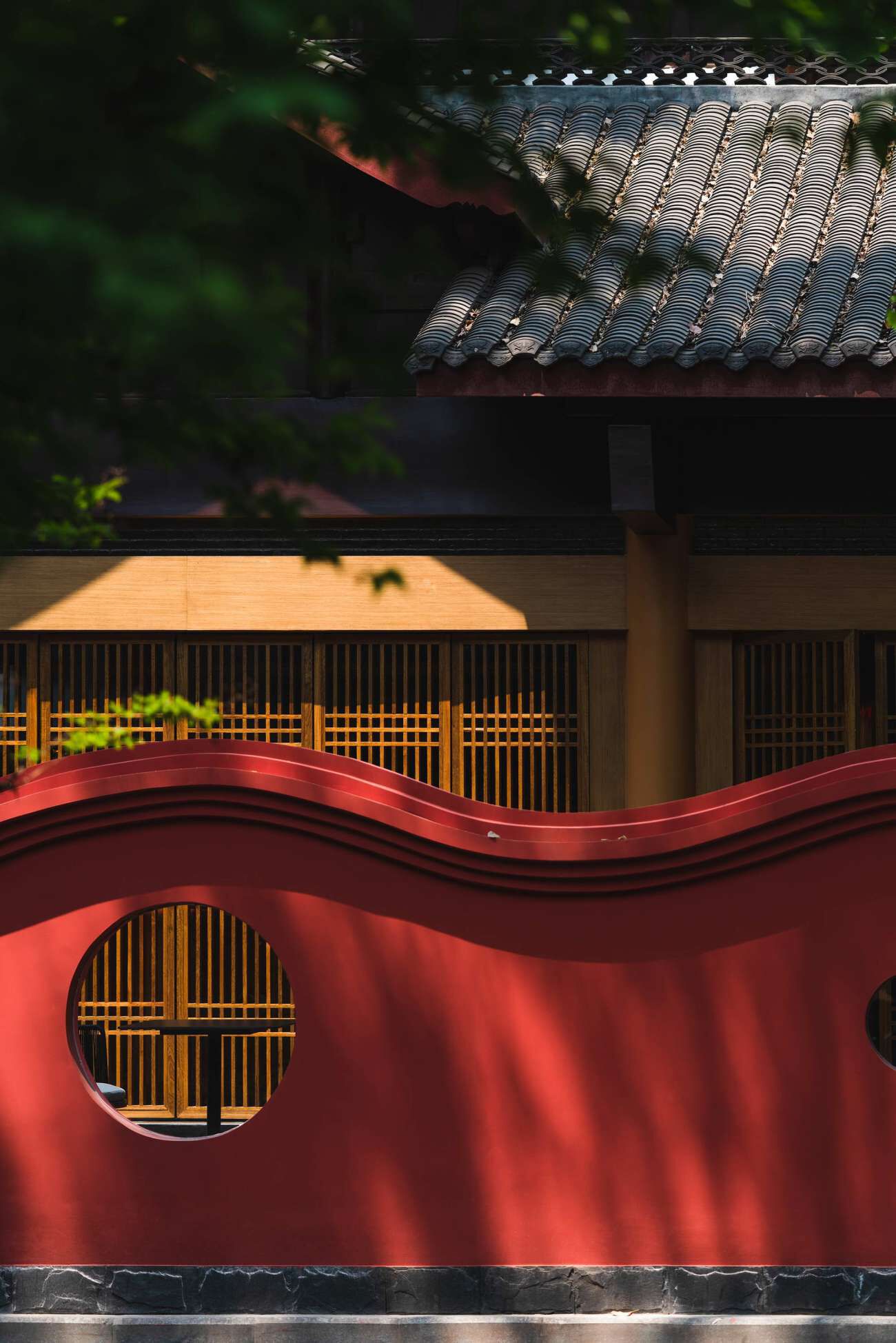 慕达建筑丨藏在成都青羊宫的庭院餐厅设计案例