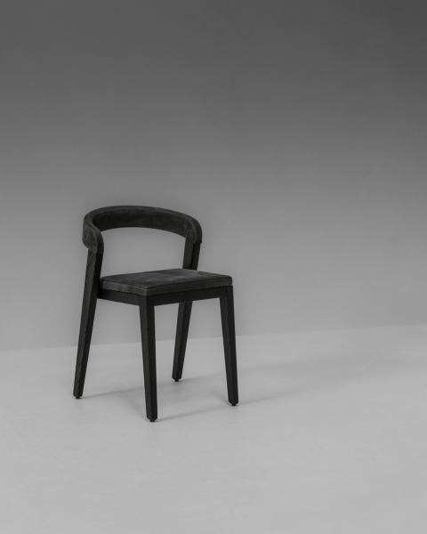 DINING CHAIR